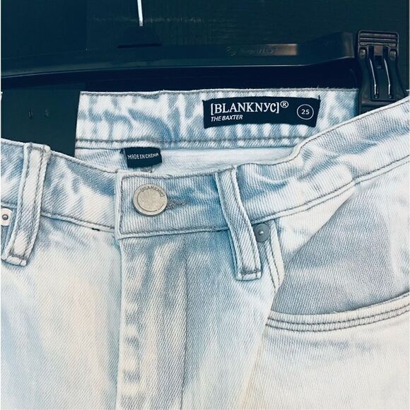 BLANKNYC. Women’s Five Pocket Ribcage Straight Leg - Picture 4 of 8